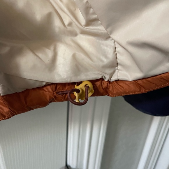 Cotopaxi Fuego hooded down jacket. XL. - Picture 6 of 8